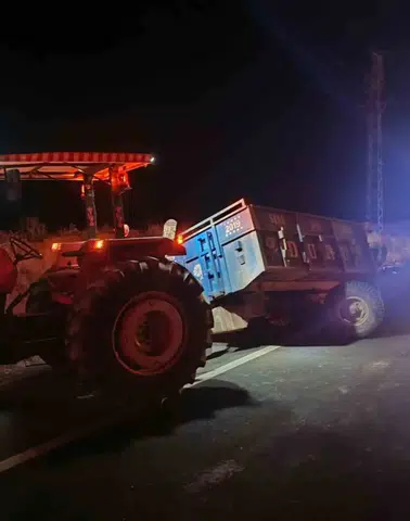 Mardin Artuklu yolunda cip ve traktör çarpıştı
