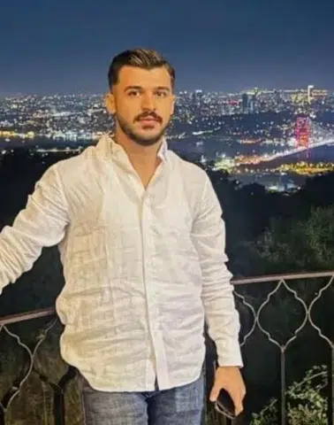 Şanlıurfa yolunda koyun sürüsüne çarpan sürücü hayatını kaybetti