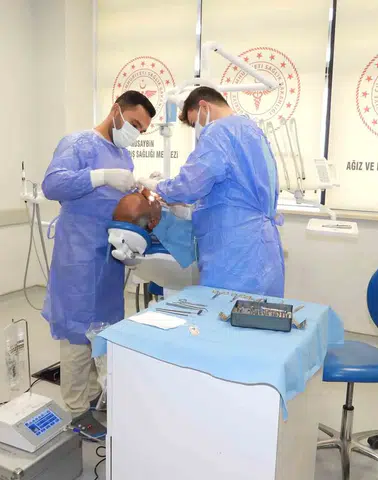 Nusaybin Ağız ve Diş Sağlığı Merkezinde implant dönemi başladı