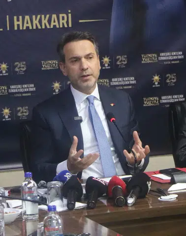 Bakan Bayraktar Hakkari'nin madencilikle yeni bir döneme gireceğini açıkladı