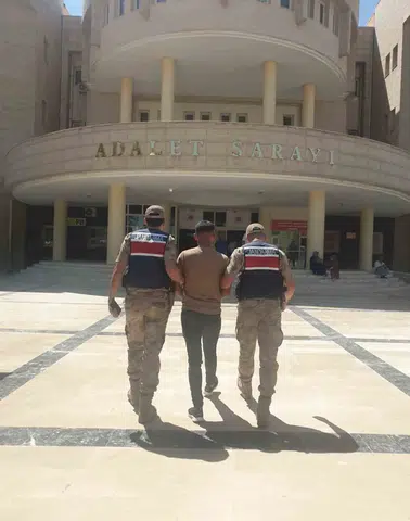 8 yıl 9 ay hapis cezasıyla aranan yakıt hırsızı Şanlıurfa'da yakalandı