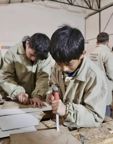 Ağrı'daki meslek liseleri üretimle 71 milyon liralık ciroya ulaştı