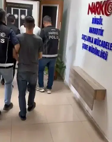 Bingöl'de uyuşturucu operasyonu sonucu iki kişi cezaevine gönderildi