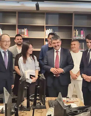 Çin Büyükelçisi Jiang Xuebin Batman’da Yatırım ve İş Birliği İçin Temaslarda Bulundu