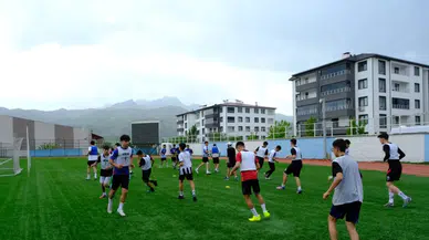 Amedspor’un Tunceli seçmelerine yoğun ilgi: 200 genç yetenek sahaya çıktı
