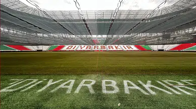 Diyarbakır Stadı Süper Lig’e hazırlanıyor: Hibrit çim dönemi başladı