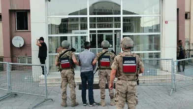 Hakkari’de 50 şüpheliden 11’i tutuklandı