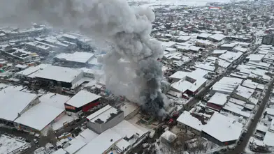 Mobilya atölyesinde çıkan yangın can aldı