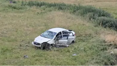 Bingöl Karlıova yolunda direksiyon hakimiyetini kaybeden sürücü kaza yaptı