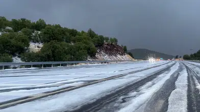 Bingöl'de sağanak sonrası gökkuşağı ve dolu sürprizi yaşandı