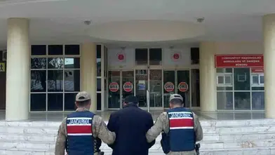 Akçakale jandarması hapis cezası bulunan şahsı yakaladı