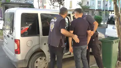 Siirt merkezli 6 ildeki yasa dışı bahis şebekesine darbe