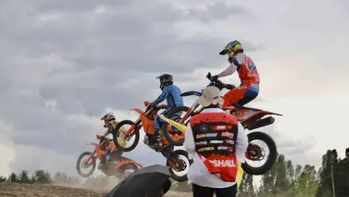Ağrı zirvesinde motor sesleri yükseliyor ve enduro heyecanı başladı