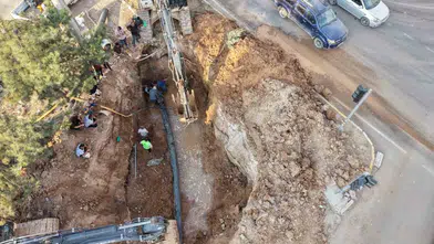 Kızıltepe’de 14 mahalleyi besleyen eski su hatları yenilenerek modernleştirildi
