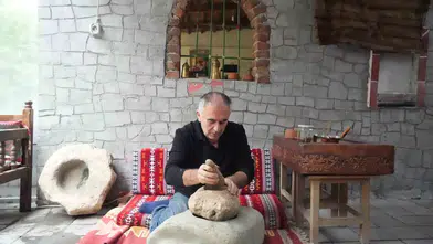Muş'ta soku taşı ve kumda kahve geleneği yeniden hayat buluyor