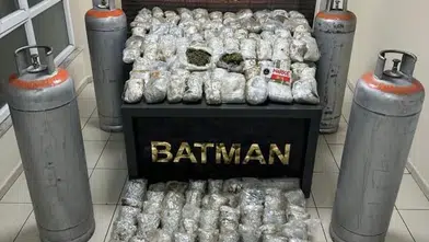 Batman girişinde sanayi tüplerine gizlenmiş uyuşturucu operasyonu