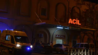 Mardin'de iki aile birbirine girdi: Sokaktaki kavga hastanede de sürdü