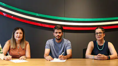 Amedspor Kadın Futbol Takımı'nda teknik direktör Seyid Ahmet Hafız ile devam kararı