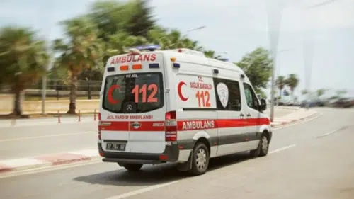 Mardin’de iş kazası: 23 yaşındaki işçi ölümle pençeleşiyor