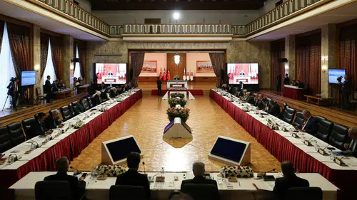 DEM Parti’den kritik çıkış: “Silah bırakma ve yasa eş zamanlı olmalı”