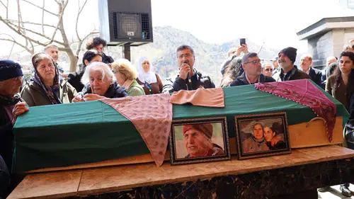 Sakine Cansız’ın annesi Zeynep Cansız hayatını kaybetti! Vasiyeti yerine getirildi