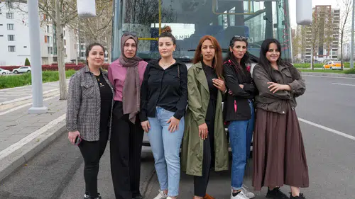 Diyarbakır’da kadınlar direksiyon başına geçti