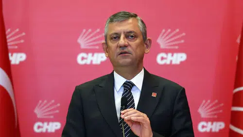 Özgür Özel: “Bugün Türk demokrasisi adına kara bir gün”