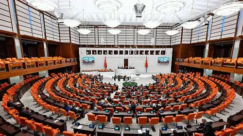 TBMM'de bu hafta kritik gündem: Basın, emniyet ve vergi düzenlemeleri masada