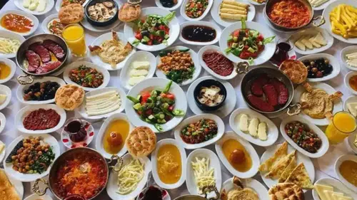 Dünya Kahvaltı Günü kutlanıyor: Van kahvaltısı dünya markası oldu