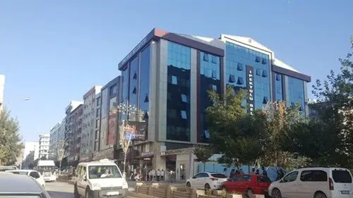 Van’da iş arayanların sayısı dikkat çekti: 60 kişilik alıma yoğun başvuru