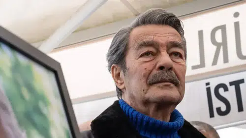 Yeşilçam'ın efsanesi Kadir İnanır hayatını kaybetti: Cenaze programı belli oldu