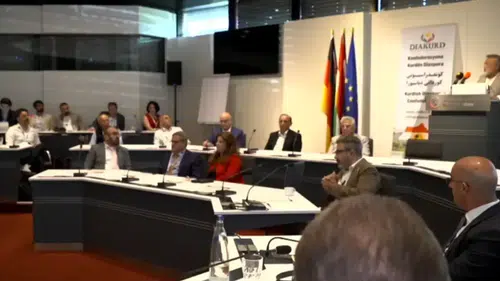 Avrupa'nın yeni göç duvarı: Kürt diasporasında sınır dışı korkusu büyüyor