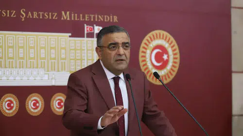 Sezgin Tanrıkulu: 15 Temmuz'u püskürttük, şimdi yargı eliyle darbe yaşanıyor