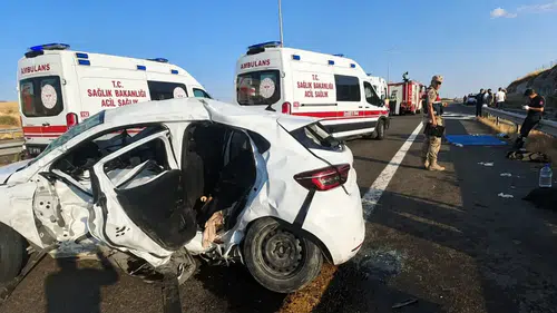 Halfeti yolundaki feci kazada 2 kişi yaşamını yitirdi