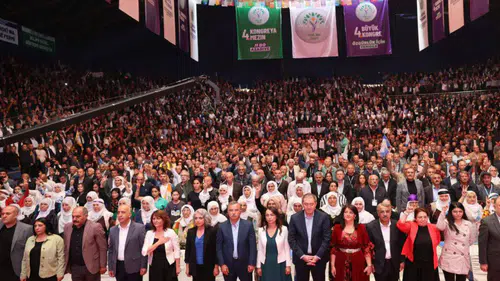DEM Parti 5. Olağan Kongresi'ne hazırlanıyor: Yeniden yapılanma süreci başlıyor