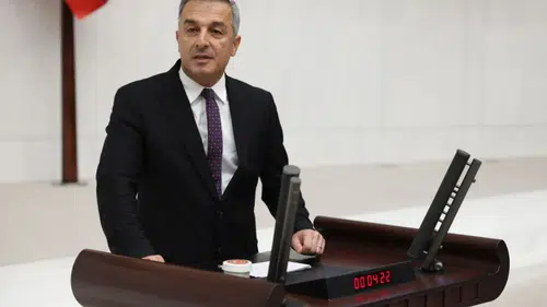DEM Parti'li Tanhan'dan "yargı paketi" eleştirisi: "Ramazan kolileri gibi geçici çözümler"