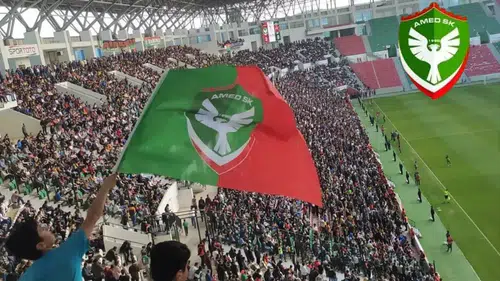 Amedspor taraftarı Bursa'da sınırları aştı: Barikat ve Mor Barikat ile yeni dönem