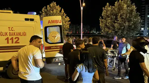 Kayapınar’da bisikletli kadına taksi çarptı
