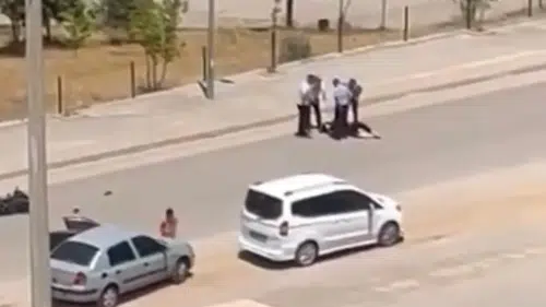 Silvan'da motosiklet kazası: Sürücü yaralandı