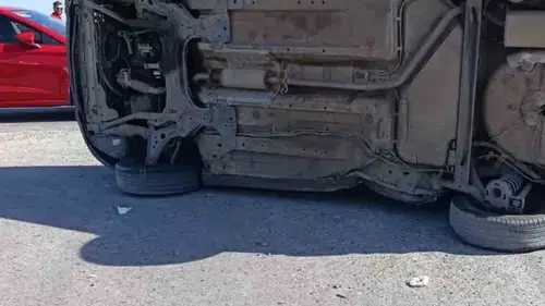 Diyarbakır’da korkutan kaza: Başaklı yolunda iki araç çarpıştı, 3 yaralı var