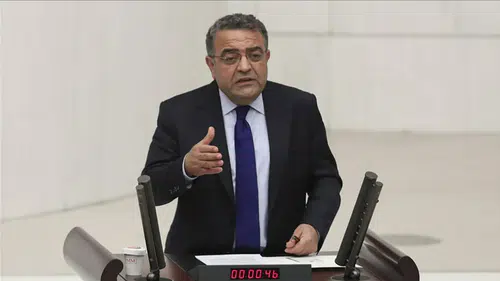 Sezgin Tanrıkulu'ndan AK Parti Grup Başkanvekili'ne tepki: "Bu sözleri söyleme hakkını size ne veriyor?"