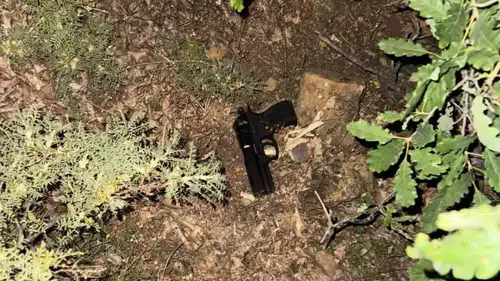 Nazımiye'de kıraathane önünde silahlı saldırı düzenlendi