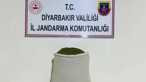 Diyarbakır'da uyuşturucu operasyonu: 144 kilo esrar ele geçirildi