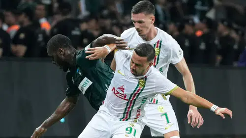 Kocaelispor-Amedspor ilk yarı sonucu 1-0