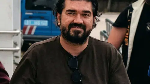Üç aylık cezaevi süreci sona erdi: Rasim Ozan Kütahyalı serbest bırakıldı