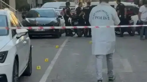 Batman'da cadde ortasında silahlı kavga üç kişi yaralandı