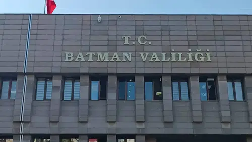 Batman’da ‘Kürtçe nedeniyle darp’ iddiası: Valilikten açıklama