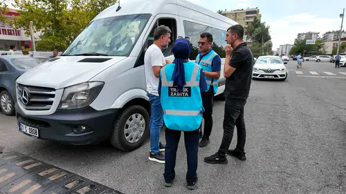Diyarbakır’da servis denetimi: Ayakta öğrenci taşıyan araçlar tespit edildi