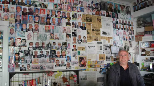 Bingöl'deki bu dükkan 10 bin fotoğrafla geçmişe açılan kapı oluyor