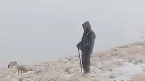 Tunceli Ovacık yaylalarında kar sürprizi